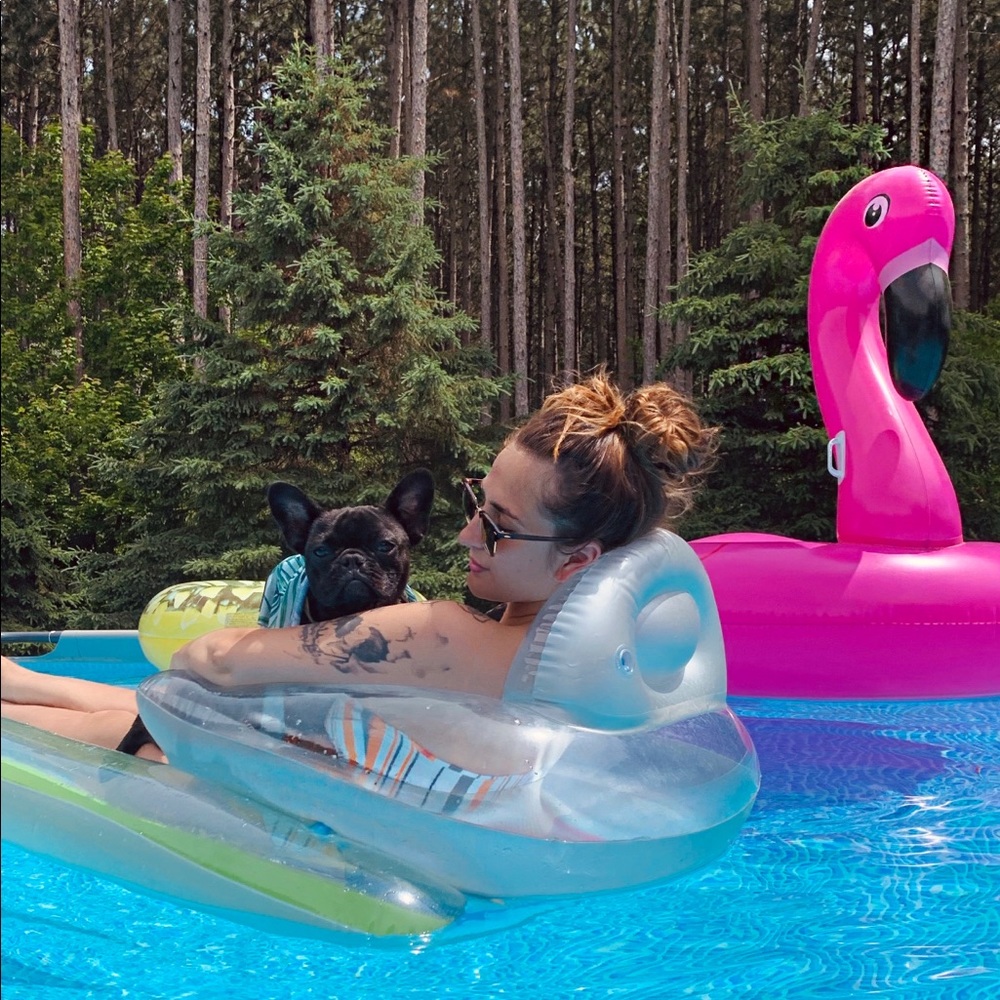 Meet your Posher, Taylor